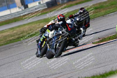 media/Jan-21-2023-Fastrack Riders (Sat) [[fcf3f88a30]]/Level 3/Session 4 Turn 6-Mountian Shot/